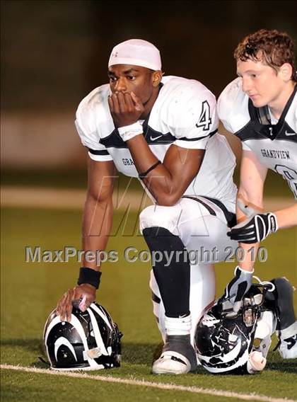 Thumbnail 3 in Grandview vs. Daingerfield (2A Division 1 Region 2 Semifinals) photogallery.