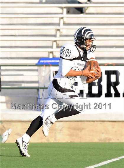 Thumbnail 1 in Grandview vs. Daingerfield (2A Division 1 Region 2 Semifinals) photogallery.