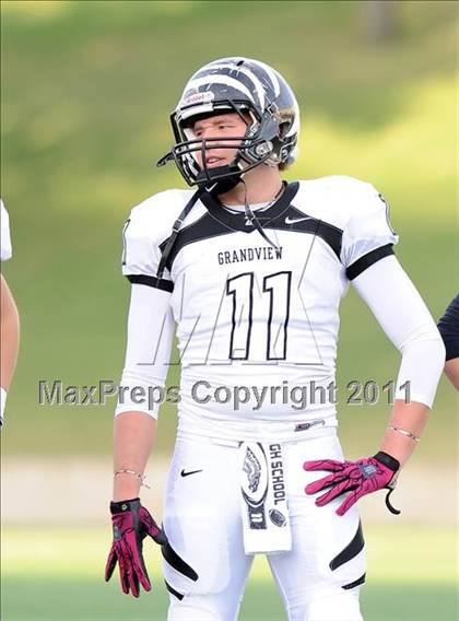 Thumbnail 1 in Grandview vs. Daingerfield (2A Division 1 Region 2 Semifinals) photogallery.