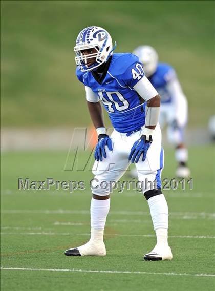 Thumbnail 2 in Grandview vs. Daingerfield (2A Division 1 Region 2 Semifinals) photogallery.