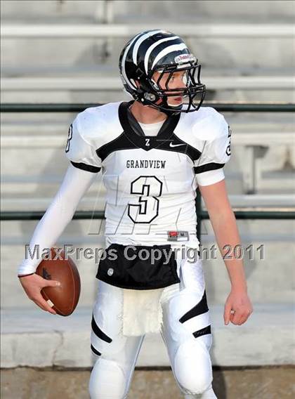 Thumbnail 1 in Grandview vs. Daingerfield (2A Division 1 Region 2 Semifinals) photogallery.