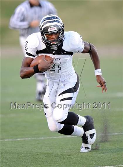 Thumbnail 2 in Grandview vs. Daingerfield (2A Division 1 Region 2 Semifinals) photogallery.