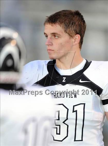 Thumbnail 3 in Grandview vs. Daingerfield (2A Division 1 Region 2 Semifinals) photogallery.