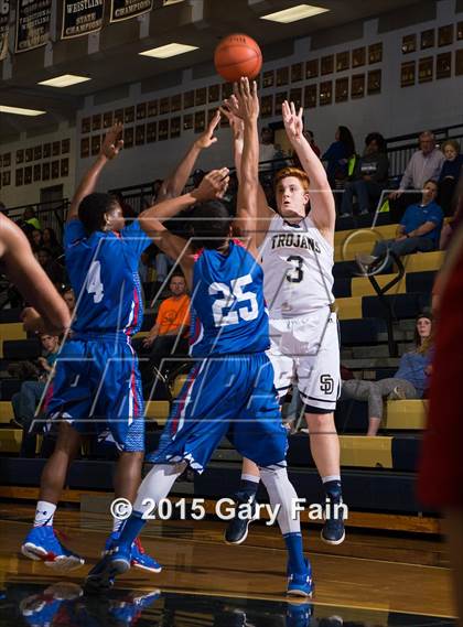 Thumbnail 2 in Cleveland @ Soddy Daisy photogallery.