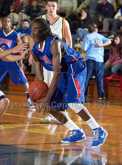 Thumbnail 2 in Gridley vs. San Leandro (Gridley Invitational) photogallery.