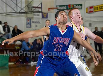 Thumbnail 1 in Gridley vs. San Leandro (Gridley Invitational) photogallery.