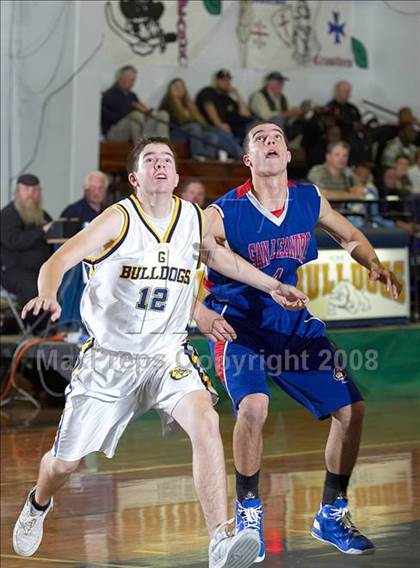 Thumbnail 3 in Gridley vs. San Leandro (Gridley Invitational) photogallery.
