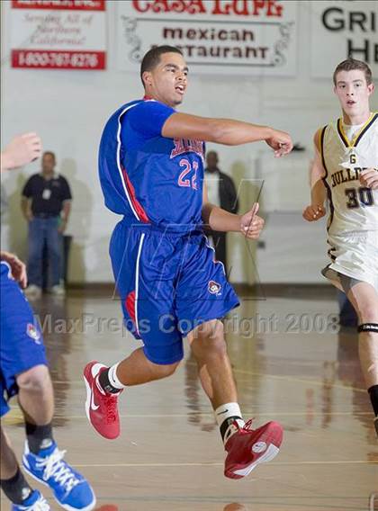 Thumbnail 2 in Gridley vs. San Leandro (Gridley Invitational) photogallery.