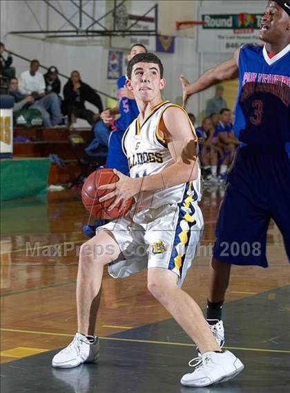 Thumbnail 3 in Gridley vs. San Leandro (Gridley Invitational) photogallery.