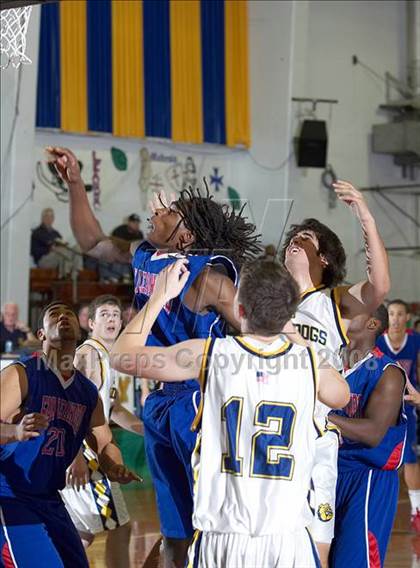 Thumbnail 1 in Gridley vs. San Leandro (Gridley Invitational) photogallery.