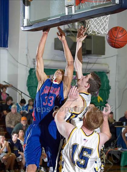Thumbnail 1 in Gridley vs. San Leandro (Gridley Invitational) photogallery.