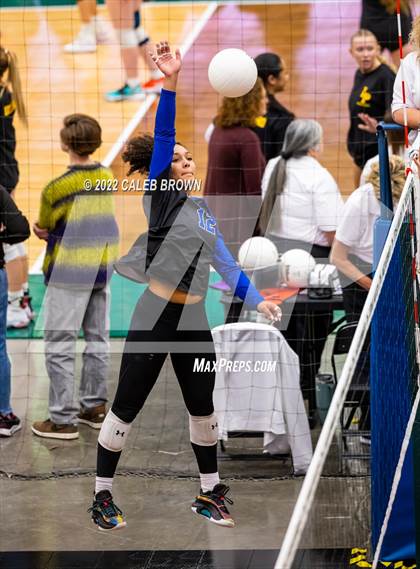 Thumbnail 1 in Bingham vs. Corner Canyon (UHSAA 6A Second Round) photogallery.