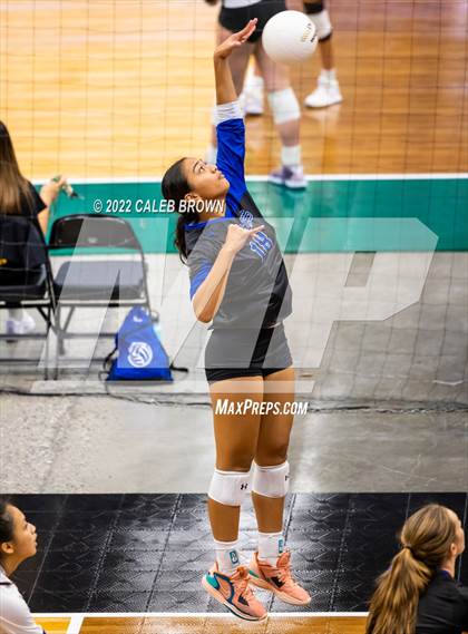 Thumbnail 3 in Bingham vs. Corner Canyon (UHSAA 6A Second Round) photogallery.