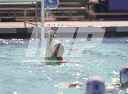 Thumbnail 1 in American vs. San Leandro photogallery.