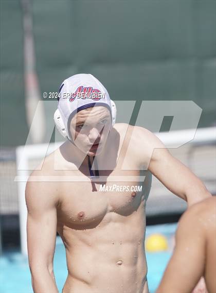 Thumbnail 1 in American vs. San Leandro photogallery.