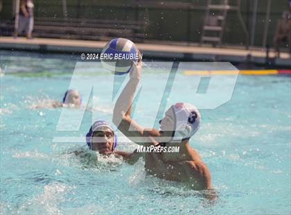 Thumbnail 1 in American vs. San Leandro photogallery.