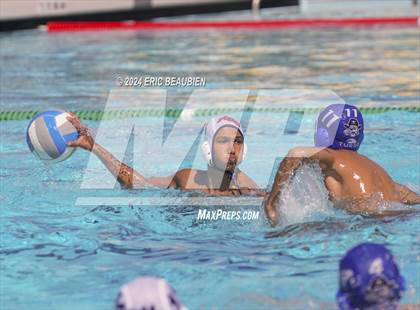 Thumbnail 1 in American vs. San Leandro photogallery.