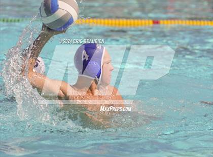 Thumbnail 1 in American vs. San Leandro photogallery.
