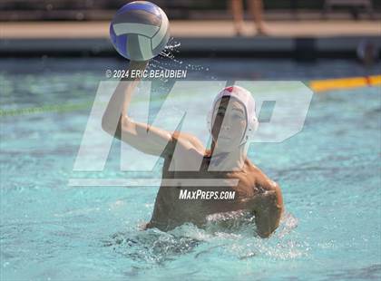 Thumbnail 3 in American vs. San Leandro photogallery.