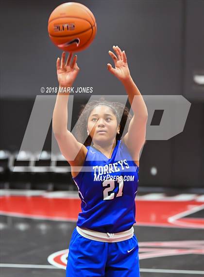 Thumbnail 1 in Campbell vs. La Jolla Country Day (Nike Tournament of Champions) photogallery.