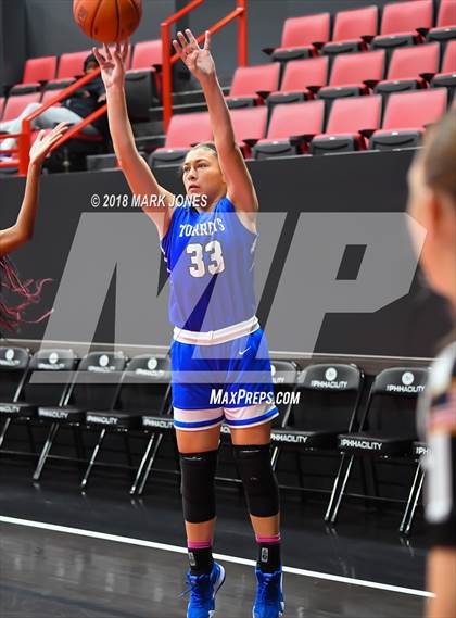 Thumbnail 1 in Campbell vs. La Jolla Country Day (Nike Tournament of Champions) photogallery.