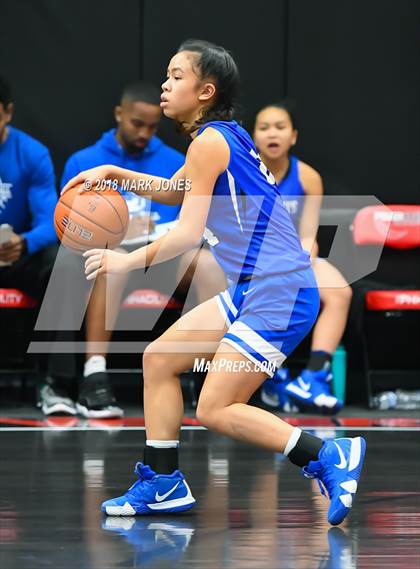 Thumbnail 3 in Campbell vs. La Jolla Country Day (Nike Tournament of Champions) photogallery.