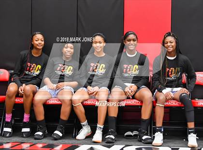 Thumbnail 1 in Campbell vs. La Jolla Country Day (Nike Tournament of Champions) photogallery.