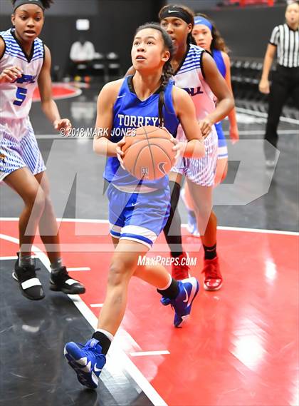 Thumbnail 2 in Campbell vs. La Jolla Country Day (Nike Tournament of Champions) photogallery.