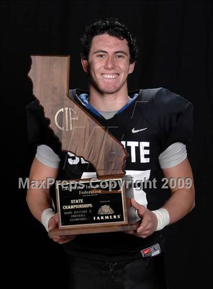 Thumbnail 2 in CIF State D2 Awards (Servite) photogallery.