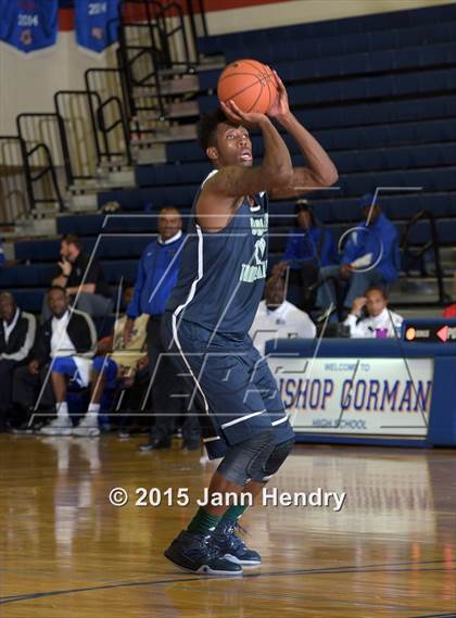 Thumbnail 1 in Overland vs. Dillard (Tarkanian Classic) photogallery.
