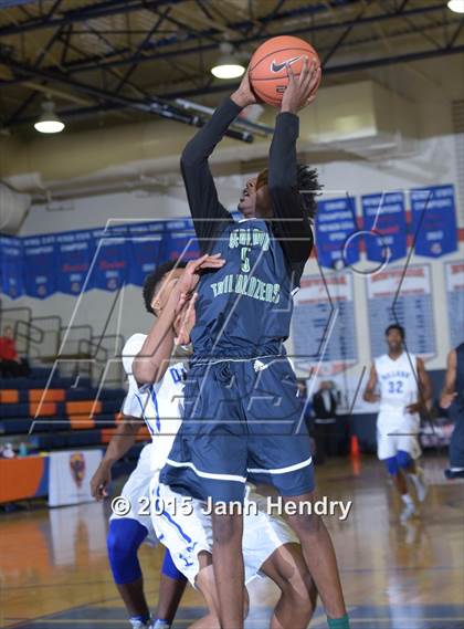 Thumbnail 1 in Overland vs. Dillard (Tarkanian Classic) photogallery.
