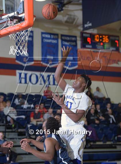 Thumbnail 1 in Overland vs. Dillard (Tarkanian Classic) photogallery.