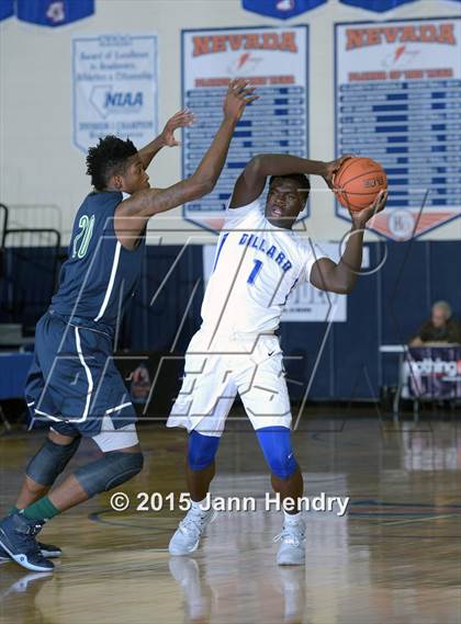 Thumbnail 3 in Overland vs. Dillard (Tarkanian Classic) photogallery.