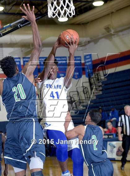 Thumbnail 3 in Overland vs. Dillard (Tarkanian Classic) photogallery.