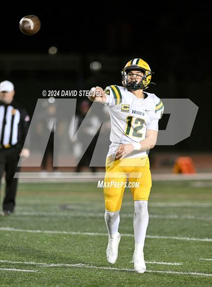 Thumbnail 1 in Vanden vs. Rio Hondo Prep (CIF State Div. 3-A Final) photogallery.