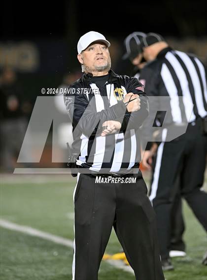 Thumbnail 2 in Vanden vs. Rio Hondo Prep (CIF State Div. 3-A Final) photogallery.