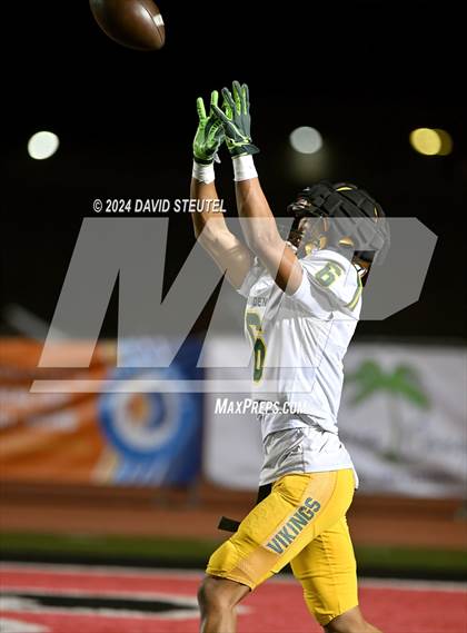 Thumbnail 3 in Vanden vs. Rio Hondo Prep (CIF State Div. 3-A Final) photogallery.