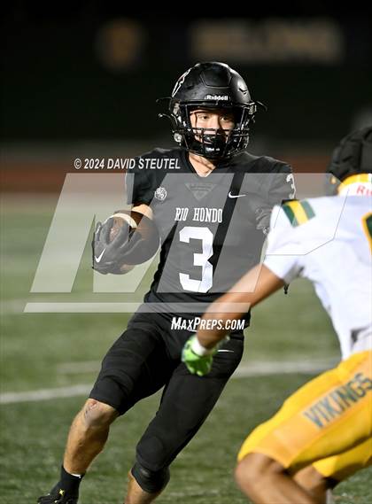 Thumbnail 2 in Vanden vs. Rio Hondo Prep (CIF State Div. 3-A Final) photogallery.