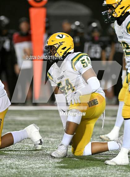 Thumbnail 2 in Vanden vs. Rio Hondo Prep (CIF State Div. 3-A Final) photogallery.
