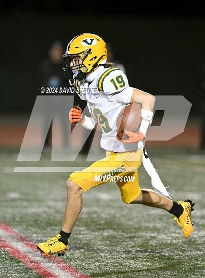 Thumbnail 1 in Vanden vs. Rio Hondo Prep (CIF State Div. 3-A Final) photogallery.