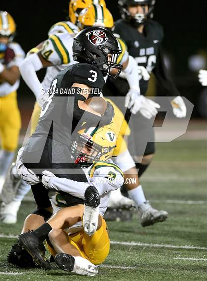 Thumbnail 3 in Vanden vs. Rio Hondo Prep (CIF State Div. 3-A Final) photogallery.