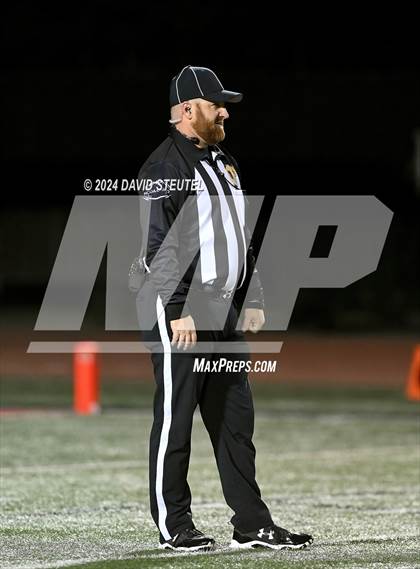 Thumbnail 2 in Vanden vs. Rio Hondo Prep (CIF State Div. 3-A Final) photogallery.