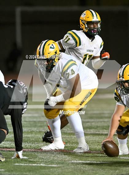 Thumbnail 2 in Vanden vs. Rio Hondo Prep (CIF State Div. 3-A Final) photogallery.