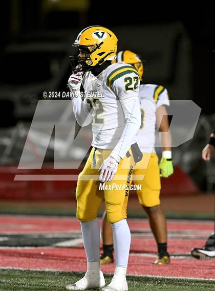 Thumbnail 1 in Vanden vs. Rio Hondo Prep (CIF State Div. 3-A Final) photogallery.