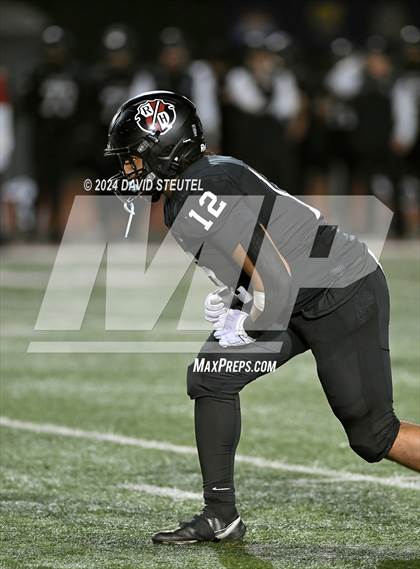 Thumbnail 2 in Vanden vs. Rio Hondo Prep (CIF State Div. 3-A Final) photogallery.