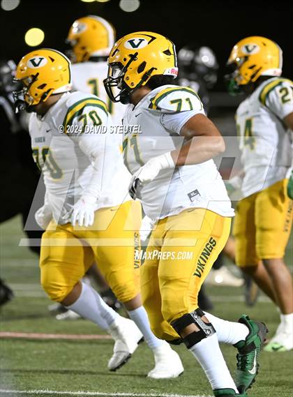 Thumbnail 3 in Vanden vs. Rio Hondo Prep (CIF State Div. 3-A Final) photogallery.
