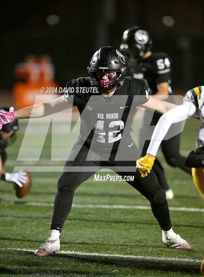Thumbnail 2 in Vanden vs. Rio Hondo Prep (CIF State Div. 3-A Final) photogallery.