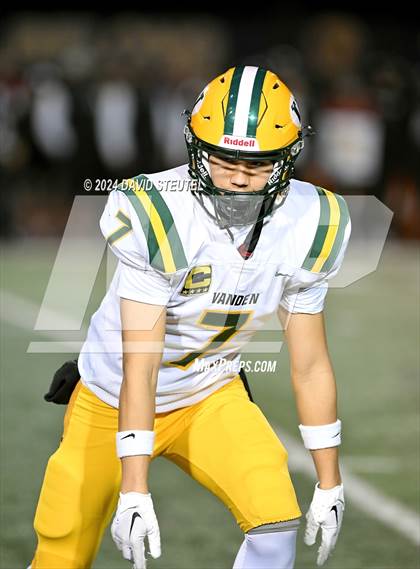 Thumbnail 2 in Vanden vs. Rio Hondo Prep (CIF State Div. 3-A Final) photogallery.
