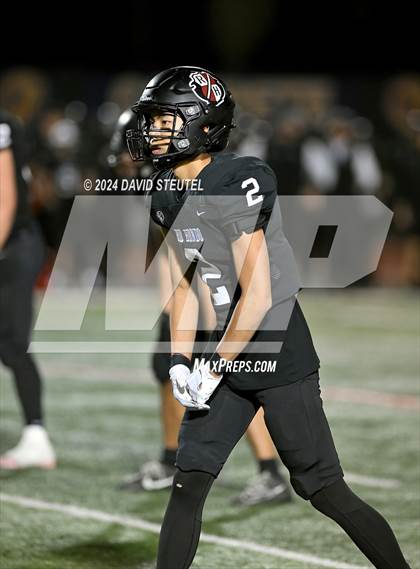 Thumbnail 1 in Vanden vs. Rio Hondo Prep (CIF State Div. 3-A Final) photogallery.