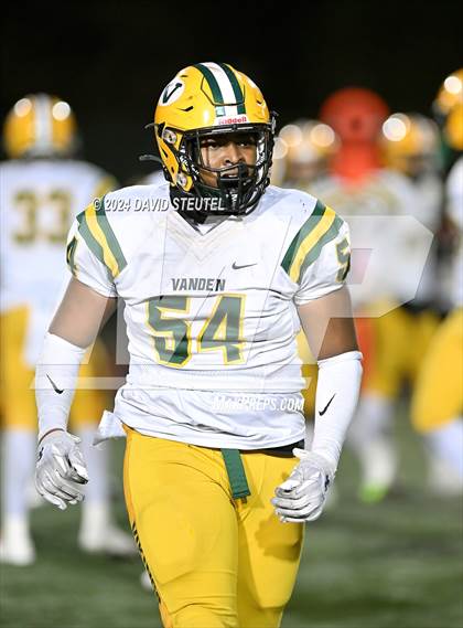 Thumbnail 1 in Vanden vs. Rio Hondo Prep (CIF State Div. 3-A Final) photogallery.